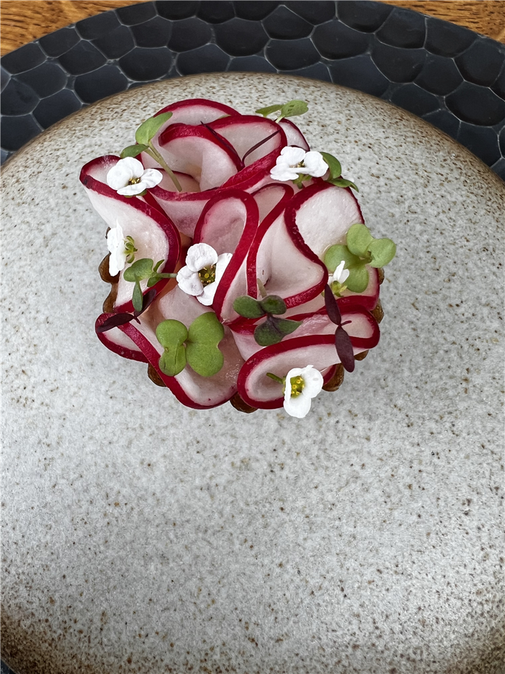 enclume 4032 gooseberry canape superb-crop-v2.jpeg